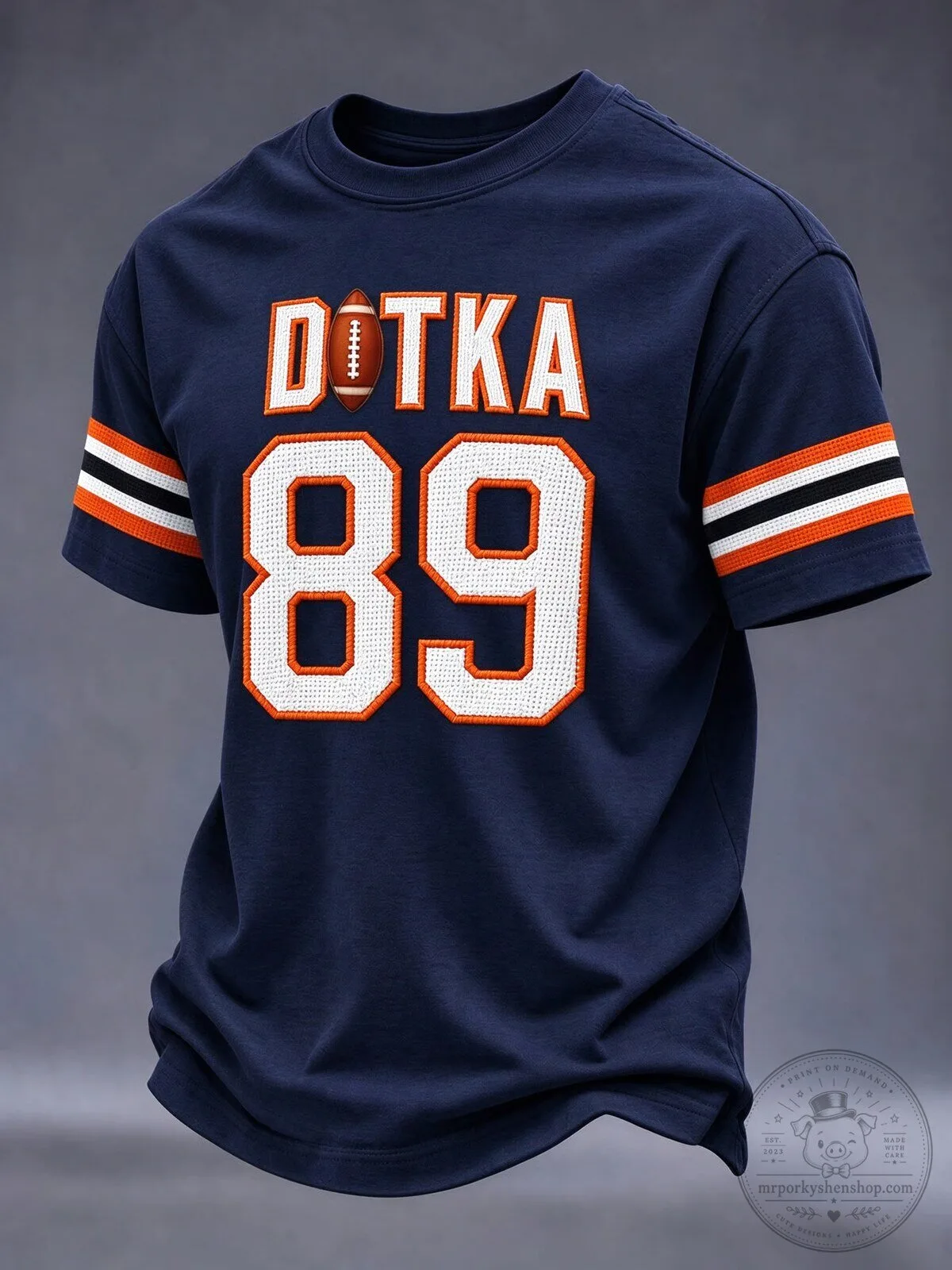 Chicago Bears Short-Sleeve T-Shirt with Mike Ditka 89 Team Number 2 Chicago Bears Short-Sleeve T-Shirt with Mike Ditka 89 Team Number