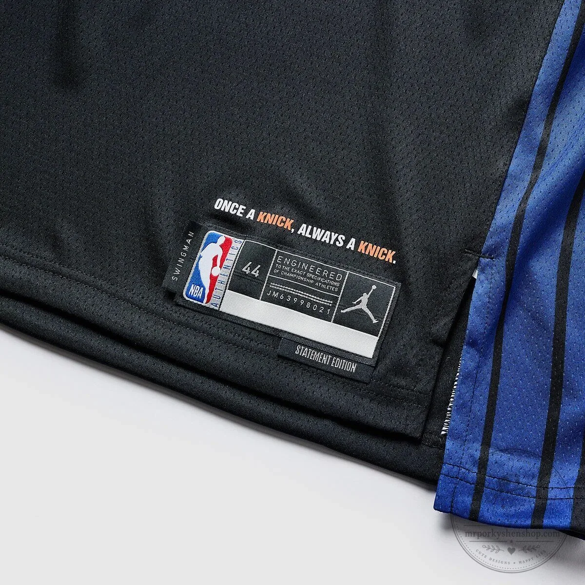 New York Knicks Statement Edition Black Jersey for Jalen Brunson - Basketball Apparel 12 New York Knicks Statement Edition Black Jersey for Jalen Brunson - Basketball Apparel