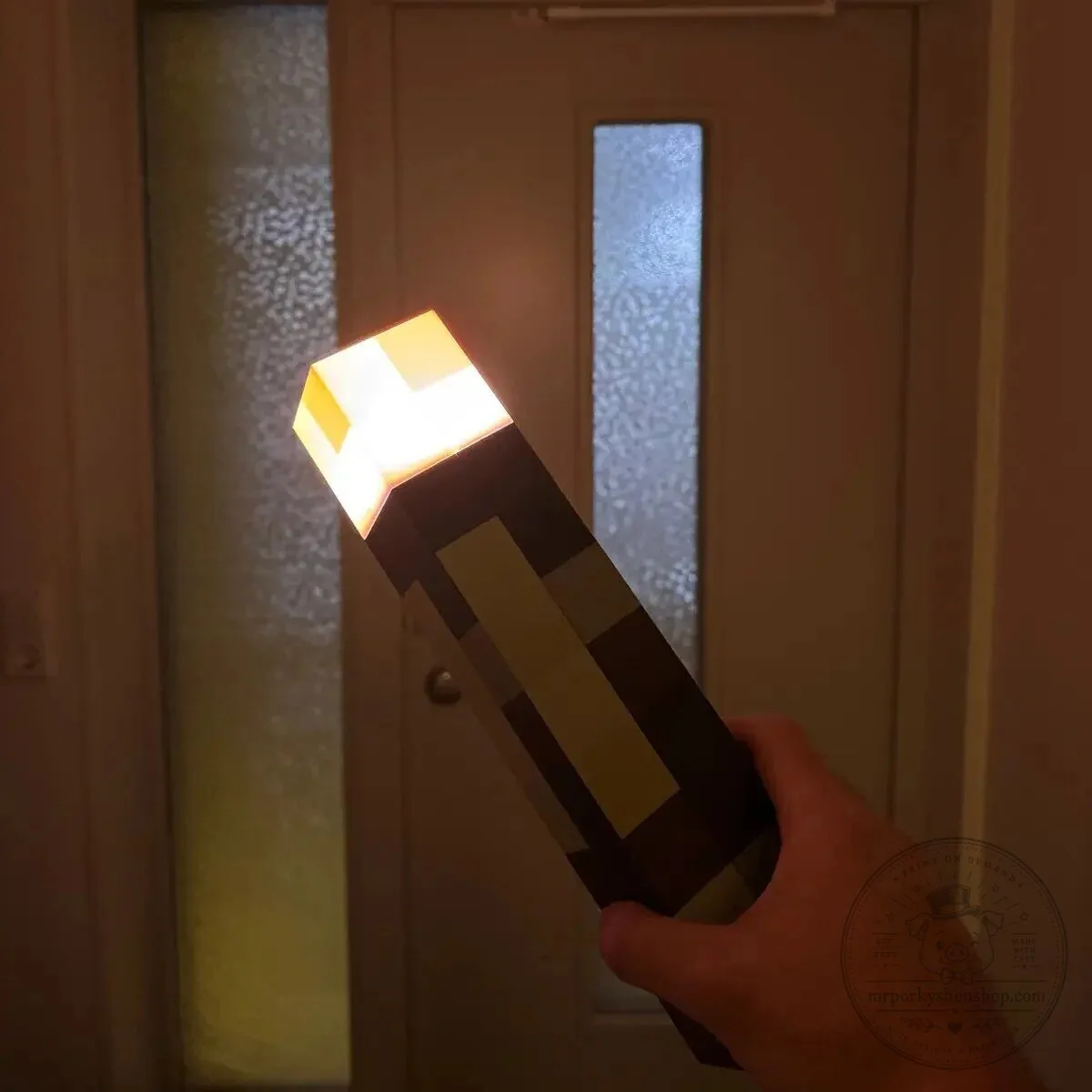 Minecraft Pixel Torch Light-Up Wall Decor for Gaming Room 25 Minecraft Pixel Torch Light-Up Wall Decor for Gaming Room